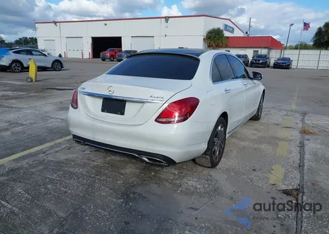 2015 Mercedes-Benz C 300 4Matic/Luxury 4Matic/Sport 4Matic из США, поврежденный, VIN 55SWF4KB8FU013246